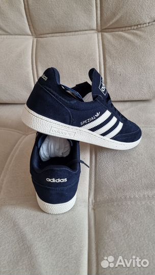 Adidas spezial унисекс кроссовки