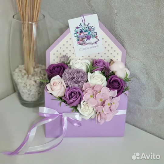 Букет-комплимент из мыльных цветов