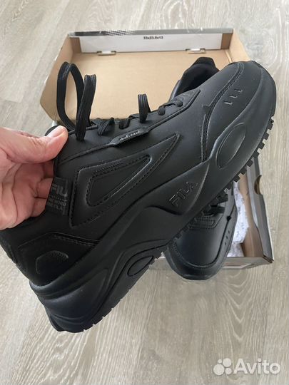 Кроссовки мужские fila 41