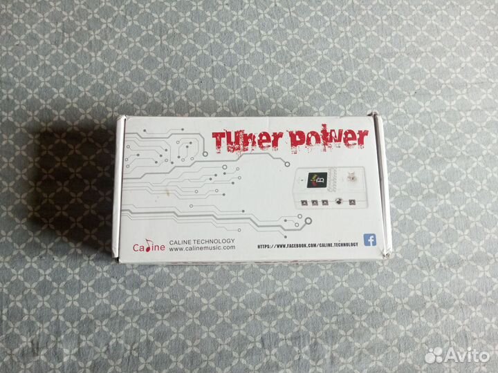Гитарный тюнер + блок питания caline cp-09