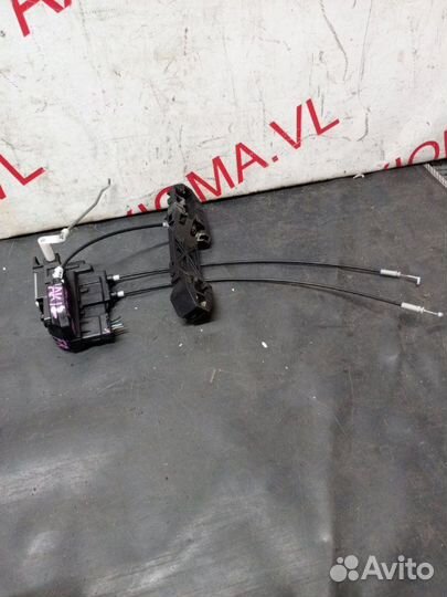 Замок двери прав. перед. nissan march