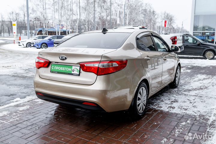 Kia Rio 1.4 AT, 2013, 163 136 км