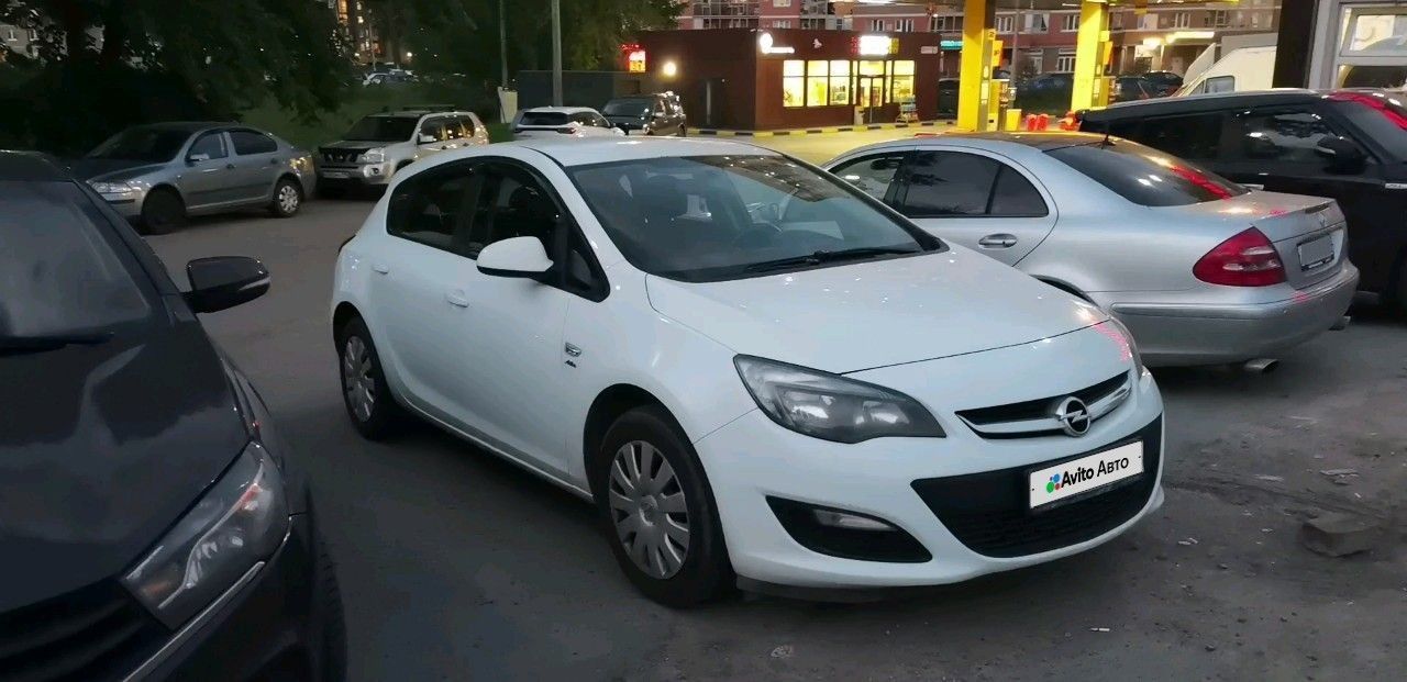 Opel Astra: фото владельца