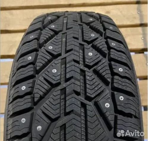 Tigar Ice 215/65 R17 103T