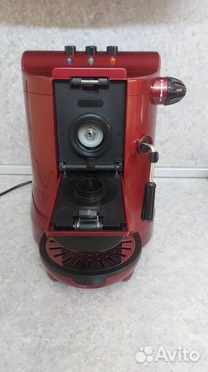 Кофемашина капсульная Squesito