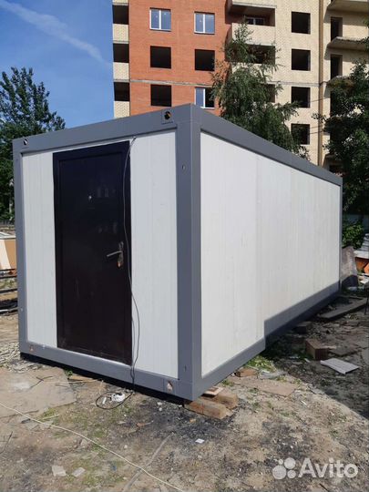 Мощный блок-контейнер из сэндвич-панелей бу