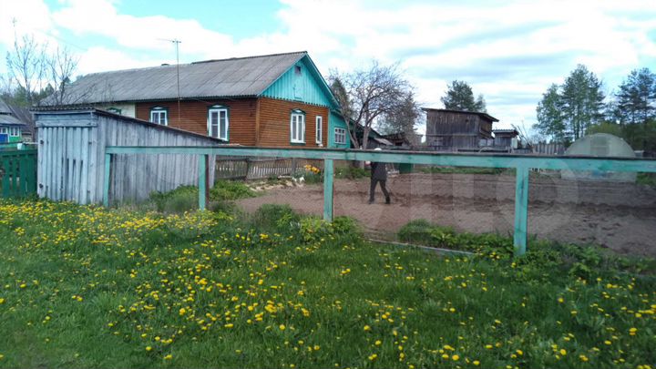 3-к. квартира, 50 м², 1/1 эт.