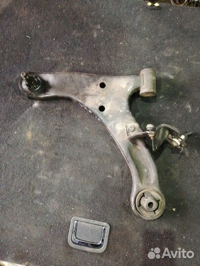 Рычаг передний передний левый Suzuki Grand Vitara