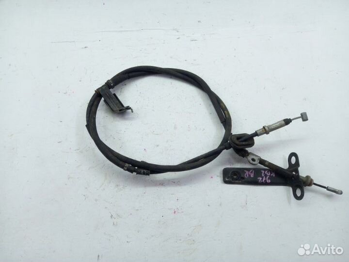 Трос ручника задний правый Lincoln Navigator U228