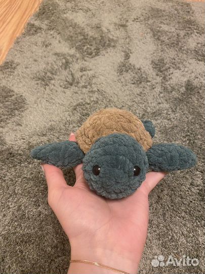 Вязаная игрушка черепашка