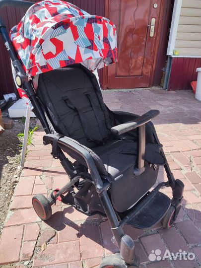 Прогулочная коляска
