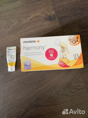 Молокоотсос ручной Medela Harmony