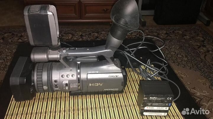 Продается видеокамера