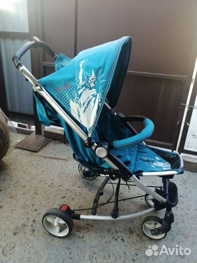 Прогулочная коляска