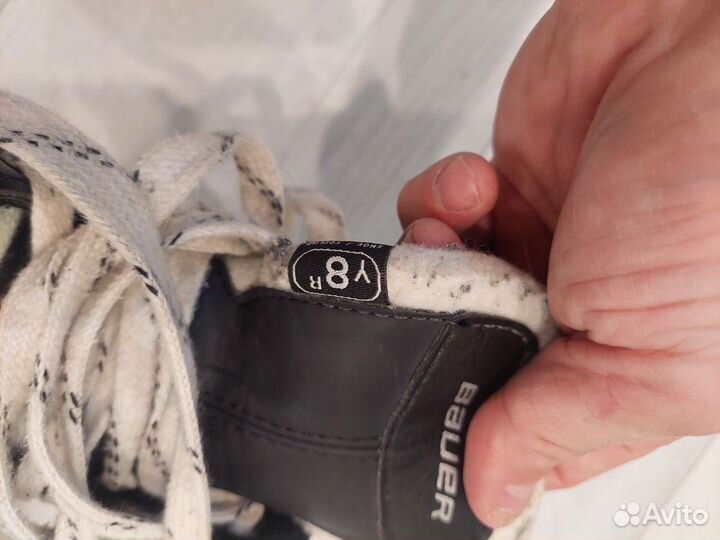 Хоккейные коньки bauer