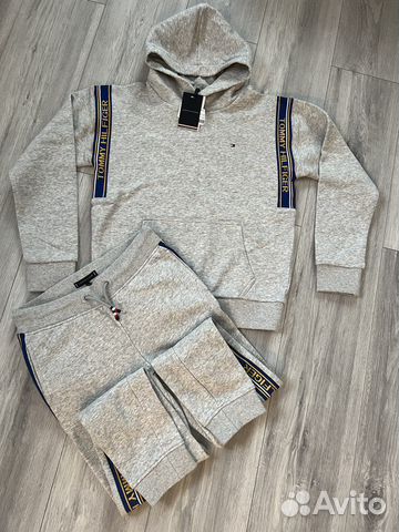 Спортивный костюм новый tommy hilfiger 152 12 лет
