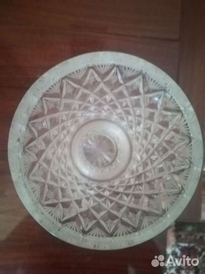 Хрустальная ваза