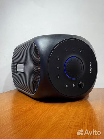 Anker soundcore Rave +