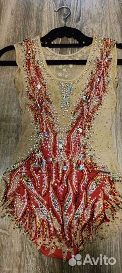 Купальник для худ. гимнастики красный