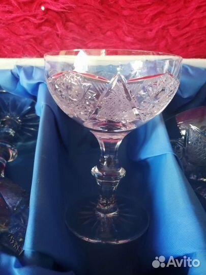Хрустальные фужеры