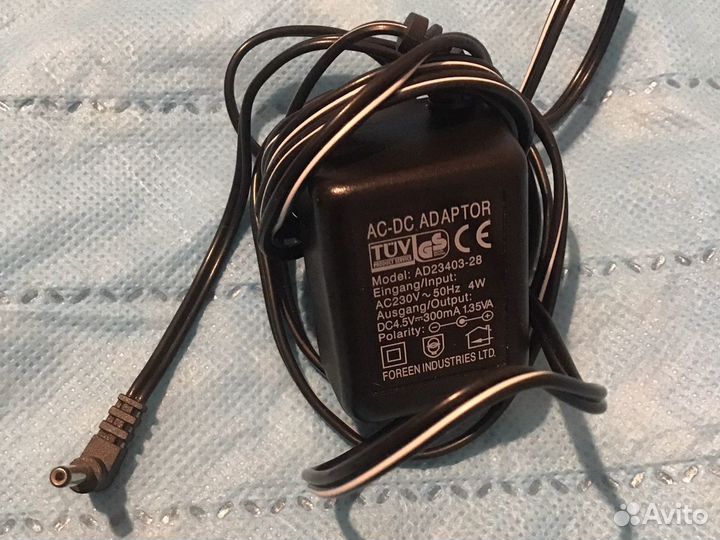 Зарядное устройство для телефона