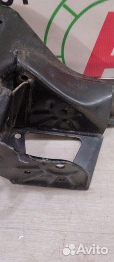 Крепление АКПП переднее Bmw X5 E53 SVA M54B30 2003