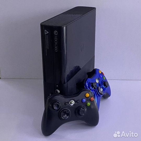 Игровая приставка Microsoft Xbox 360 E 250 гб HDD