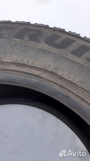 Bridgestone Ice Cruiser 5000 225/65 R17 102T