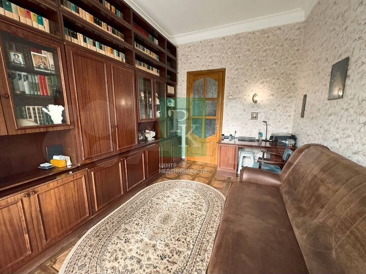 3-к. квартира, 70,5 м², 2/3 эт.