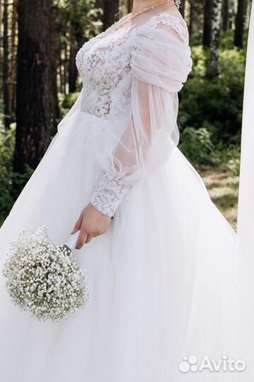 Свадебное платье