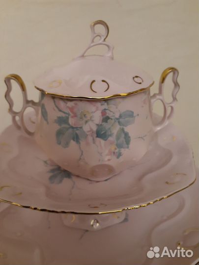 Чайный сервиз из розового фарфора, Haas & Czjzek