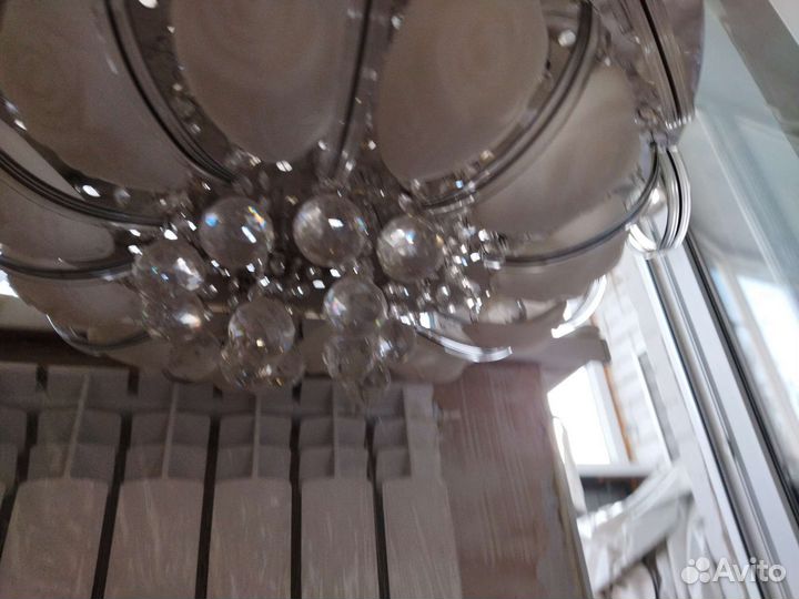 Светильник потолочный