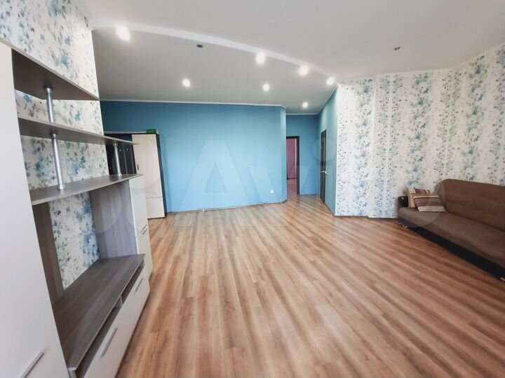 2-к. квартира, 80 м², 16/20 эт.