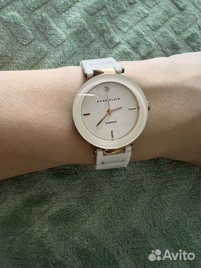Часы Anna klein