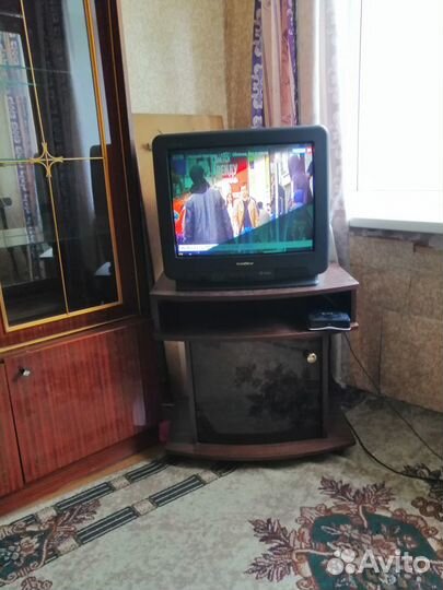 Тумба под тв