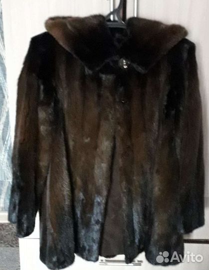 Шуба норковая с капюшоном 48 50