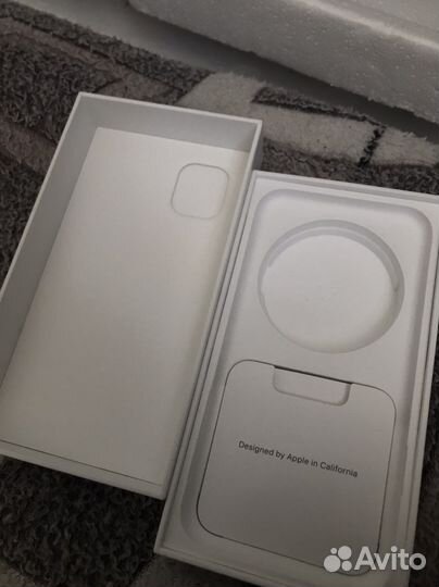 Коробка от iPhone 7 plus 11