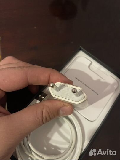Зарядное устройство на iPhone