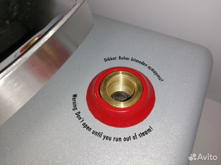 Парогенератор с утюгом Silter Super mini 2000M-1л