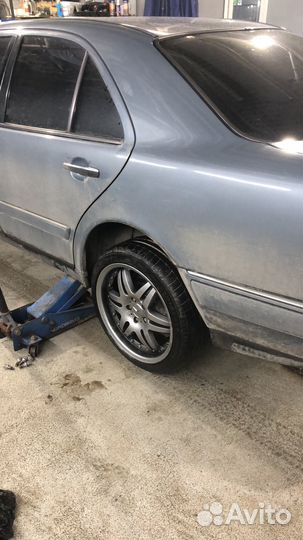 Колеса на mercedes r18 летние