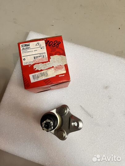 Шаровая опора нижн. L/R toyota Celica 1.8 08.99-09