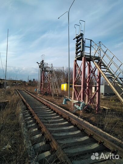 Железнодорожные ветки с площадкой для разгрузки
