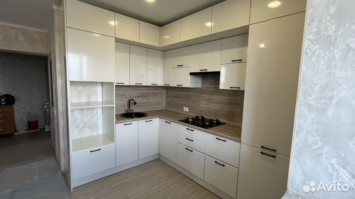 Кухни на заказ, шкафы купе, любые размеры