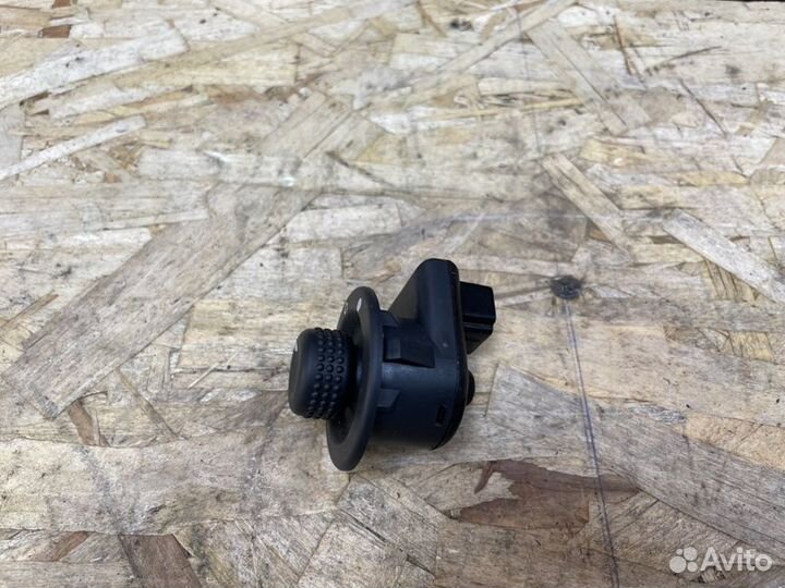 Блок регулировки зеркал Renault Logan