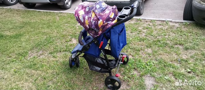 Прогулочная коляска
