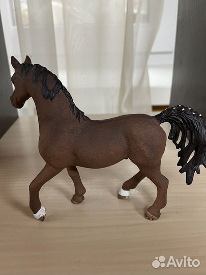 Фигурки лошадей schleich