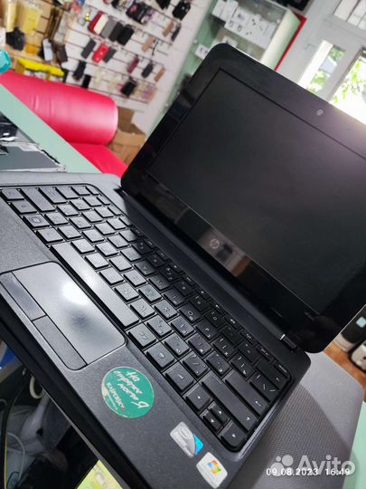 Нетбук HP Mini