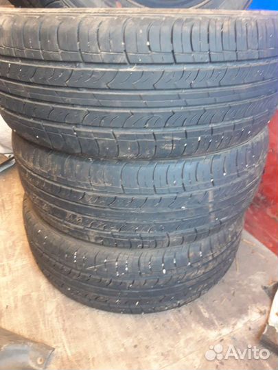 CST C888 205/55 R16
