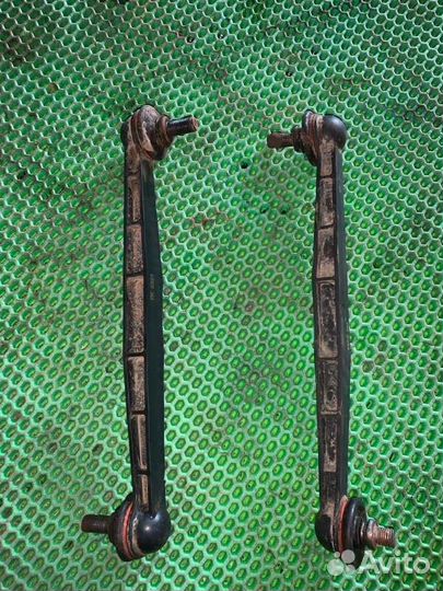 Стойка стабилизатора передняя Opel Astra H Z18XER