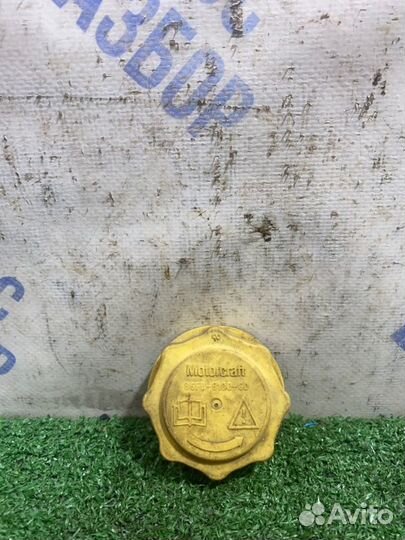 Крышка расширительного бачка Ford Fusion хэтчбек